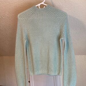 H&M Divided women’s sweater